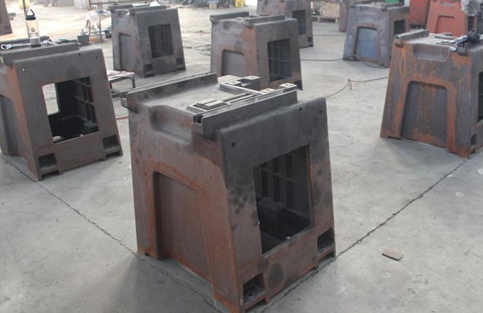 平面磨床廠家半成品區